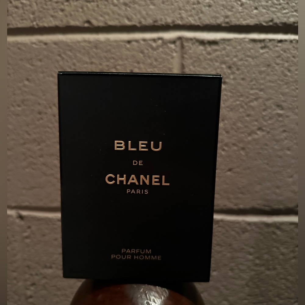 Men’s Bleu De Chanel Parfum, sprayed 7 times maximum